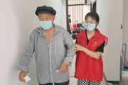 貼心服務(wù) 護航疫苗接種