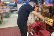 天北新區(qū)夏哈拉社區(qū)開(kāi)展食品安全檢查宣傳工作