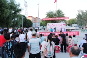 一二五團(tuán)總工會(huì)開(kāi)展“喜迎二十大 共圓幸福夢(mèng)想 送戲進(jìn)連隊(duì)”文化惠民演出