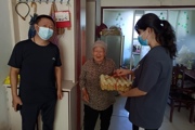 天北新區(qū)綠荷里社區(qū)黨支部 民族團結(jié)情 慰問暖人心
