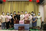 夏日炎炎送清涼 絲絲關(guān)懷沁人心