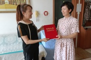 一三一團(tuán)黨委中秋節(jié)慰問“師市好人”