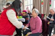 一三〇團(tuán)光明路社區(qū)開展“學(xué)習(xí)雷鋒好榜樣 雷鋒精神代代傳”志愿服務(wù)活動(dòng)